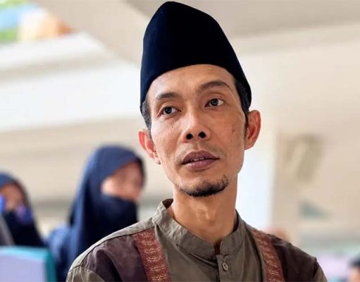 Mbah Riyan Ibnu Harjo Al-Jawi: Jalan Sunyi Sang Pewaris Nabi mbah riyan ibnu harjo al-jawi